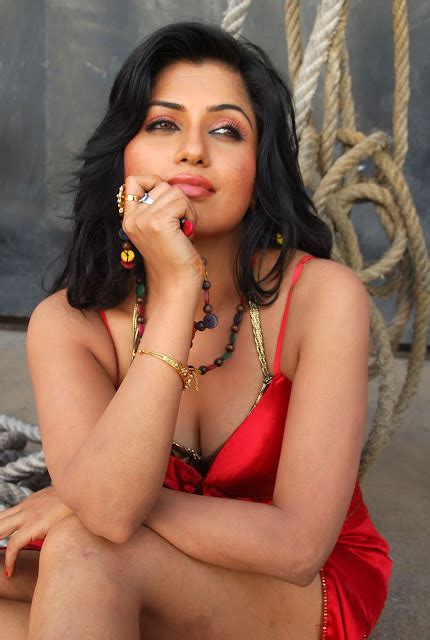 Hamara Net Tollywood Actress Aarthi Puri Looking Sexy In Red Dress