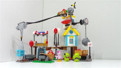 Lego 75824 Angry Birds Pig City Teardown Stop Motion