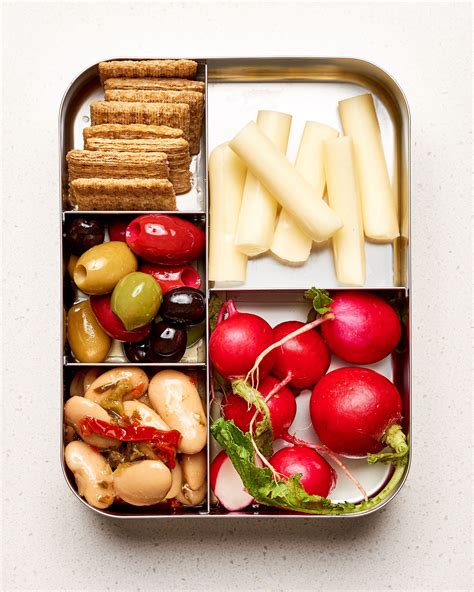 Maybe you would like to learn more about one of these? 10 Easy Lunch Box Ideas for Vegetarians | Vegetarian lunch ...