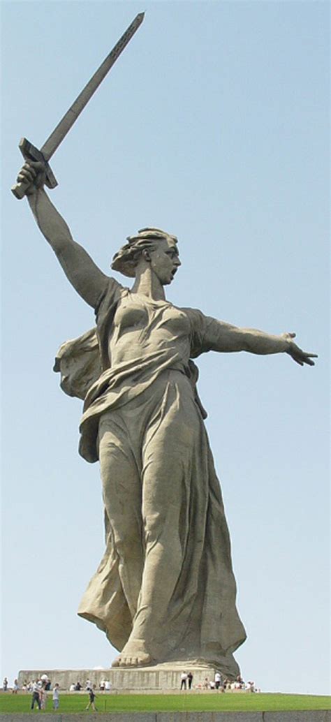Top Ten Of The Most Famous Statues In The World