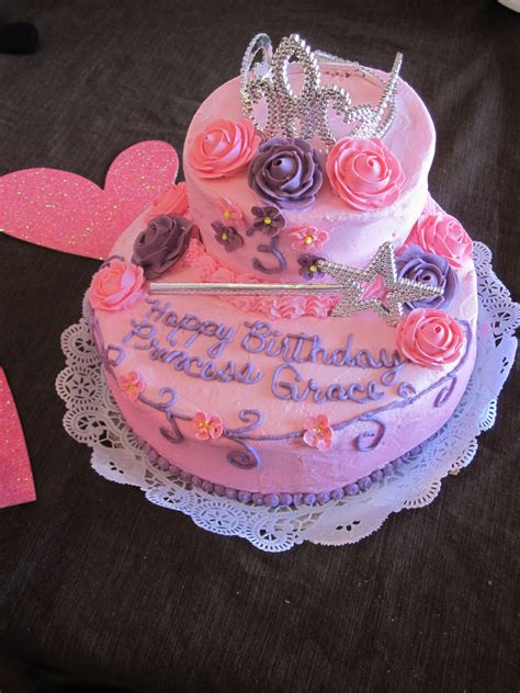 Cakes symbolize happiness, love and bonding! Taste & See Cake Design: Kid Birthday Cakes