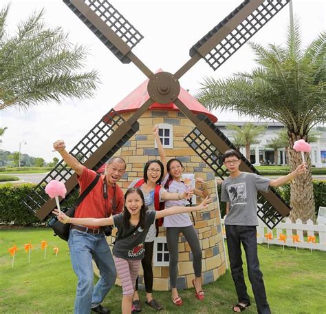 Before & after 63 photos. Come see the windmills in Eco Majestic | EcoWorld