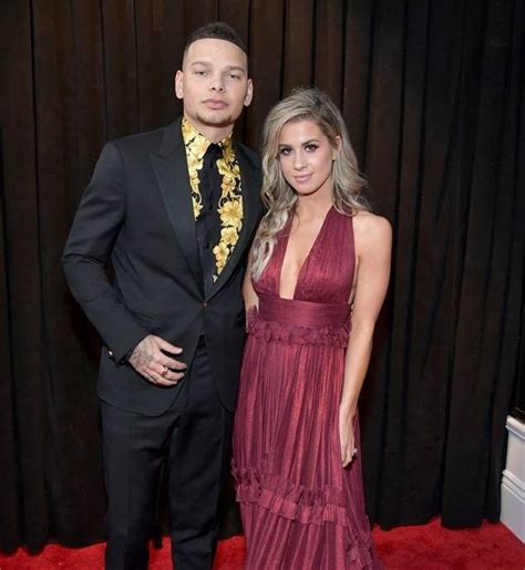 Kane Brown With His Wife Fashion Formal Dresses Sleeveless Formal Dress