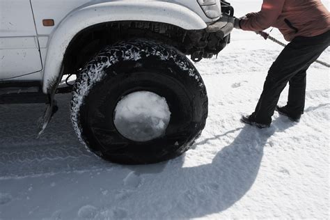Krumping When Driving In Deep Snow We Deflate The Tires Flickr