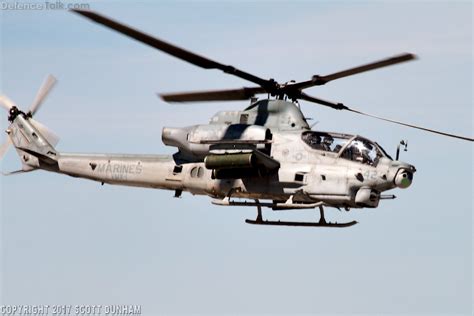Usmc Ah 1z Viper Helicopter Gunship Defence Forum And Military Photos