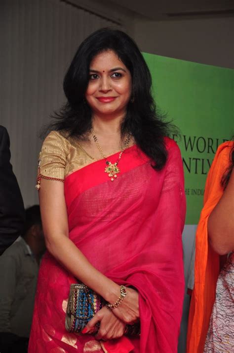 Singer Sunitha Hot Photos In Saree Cinemayam Actress Hot Photos Galleryhot Photostv