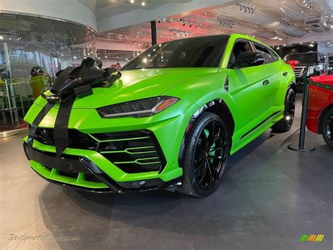 2020 Lamborghini Urus Pearl Capsule Awd In Verde Mantis For Sale