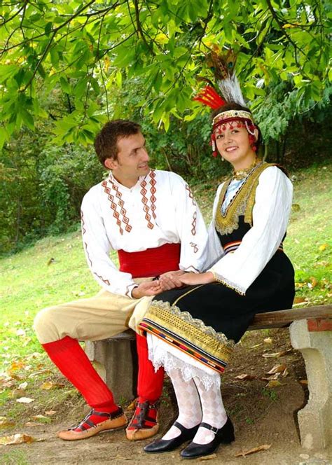 Narodna Nosnja Srbije Sopska Nosnja Beautiful Costumes Serbian