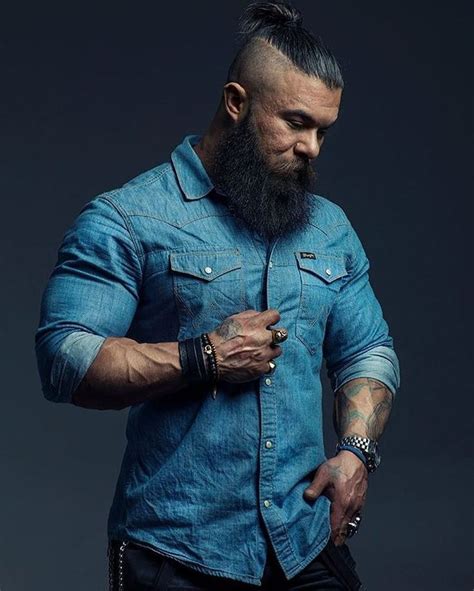 Best Mohawk Style Men Should Give A Try In 2019 Men S Hairstyle 2019 Beard Styles Top Knot