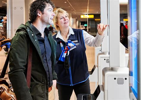Schiphol Airport Starts Facial Recognition Boarding Using Vision Box