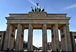 Cancello di Brandeburgo immagine stock. Immagine di classicism - 25914197
