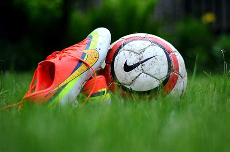10 Soccer Drills You Can Practice At Home Cleats
