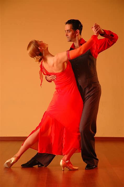 Hd Wallpaper Man And Woman Dancing Dance Ballroom Elegance Style Tangoing Wallpaper Flare