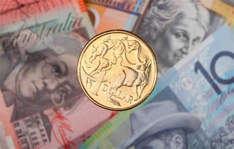 Monete E Banconote Australiane Immagine Stock Immagine Di Valuta