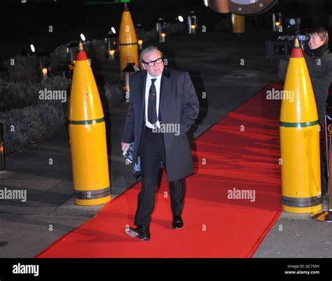 The Sun Military Awards London Ray Winstone Arrives At A Night Of