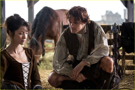 Outlanders Caitriona Balfe Teases Sexy Jamie And Claire Scenes Photo