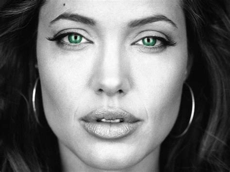 Things You Never Knew You Didnt Know Angelina Jolie Fact Of The Week