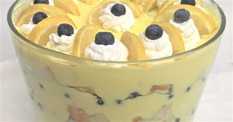 haylee s food pampered chef s lemon blueberry trifle