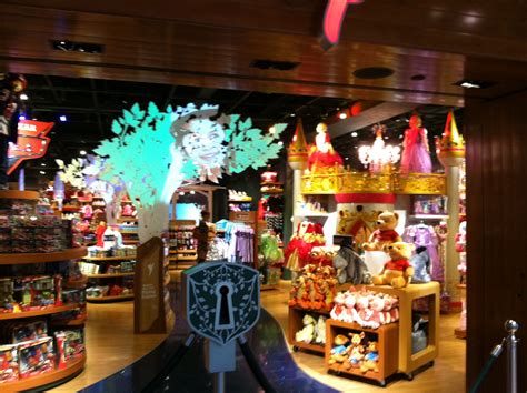 Houston The Disney Store In The Gallerias Grand Reopening Saturday