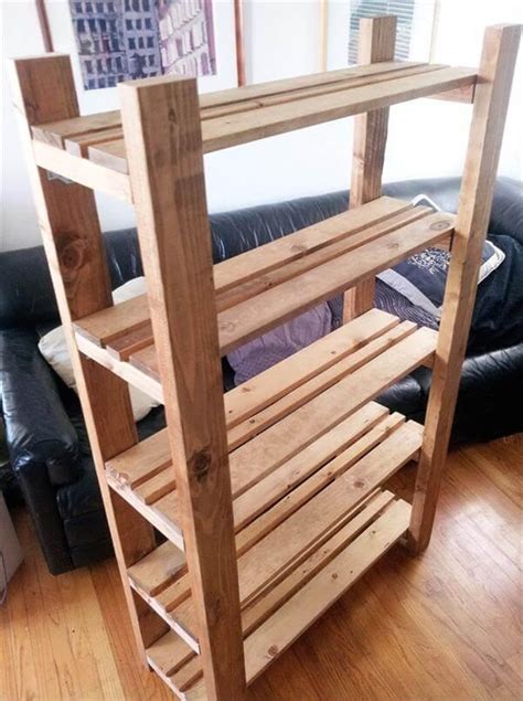 Diy Repurposed Pallet Bookcase 101 Pallets