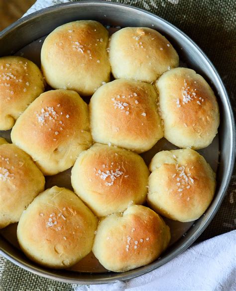 easy yeast rolls are no knead this is how i cook