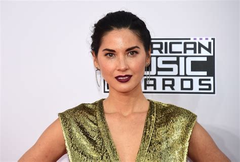 Aaron Rodgers Olivia Munn Split Heres What Really Went Down