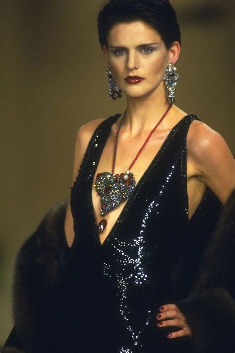 Stella Tennants Best Runway Looks