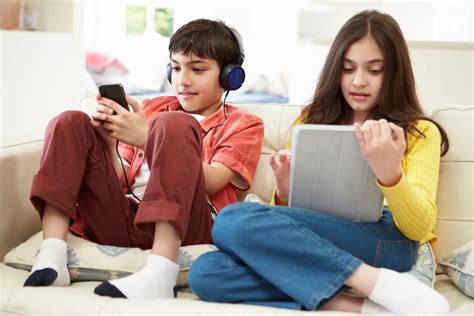How Technology Usage Affects Your Childrens Mental Health