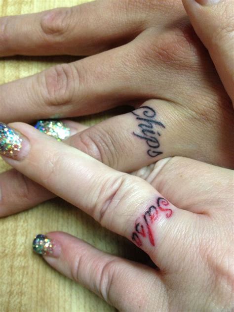 26 Matching Tattoo Ideas For Couples Sortrature Finger Tattoos For Couples Cute Tattoos For