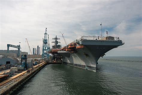 Uss George Washington Aircraft Carriers Rcoh Nears 80 Completion