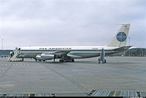 pan am boeing 707 231 aircraft on jfk tarmac in 1973 commercial airliners pinterest
