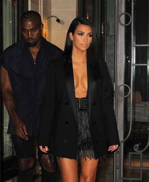 Kim Kardashians Black Blazer At Paris Fashion Week