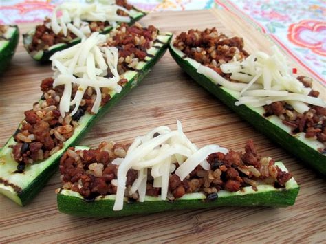 These stuffed zucchini boats are the italian deliciousness you've been craving. Vegetarian Stuffed Zucchini Boats | Veggie dishes ...
