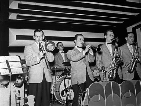 Glenn Miller Orchestra Photos And Premium High Res Pictures