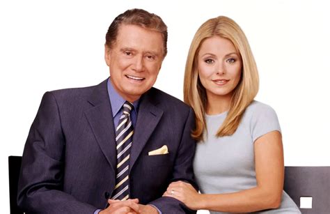 Kelly Ripa Wouldn T Have Done Live With Regis Philbin If She Knew What She Knows Now Primetimer