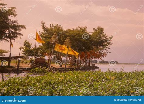 Thailand Phayao Lake Wat Tiloke Aram Island Stock Image Image Of Aram