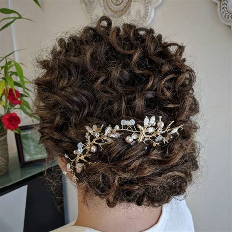 29 curly updos for curly hair see these cute ideas for 2019