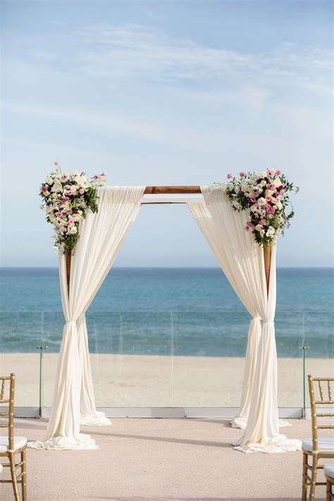 Beautiful Beach Resort Destination Wedding In Los Cabos Beach Wedding