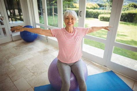 12 Best Elderly Balance Exercises For Seniors To Help Prevent Falls