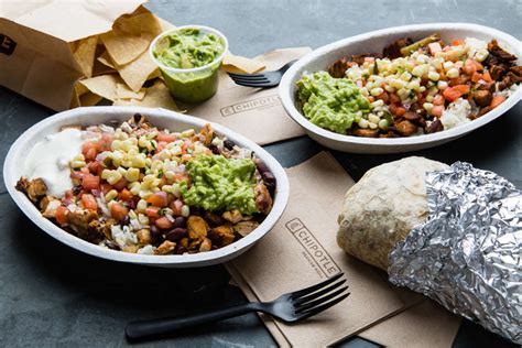 Chipotle New Menu Items Ceo Hints At 3 New Menu Possibilities Thrillist