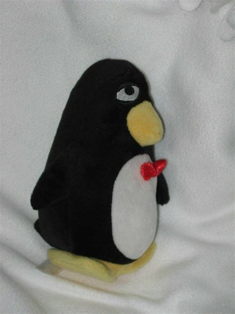 Plush Wheezy The Penguin Toy Story Pixar Weezy Disney Store Small 6