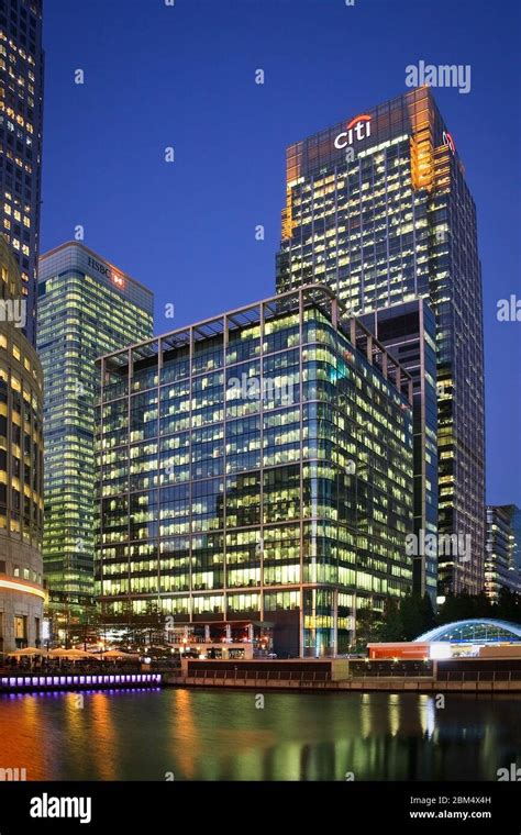 View Of The Canary Wharf Financial District In London Stock Photo Alamy