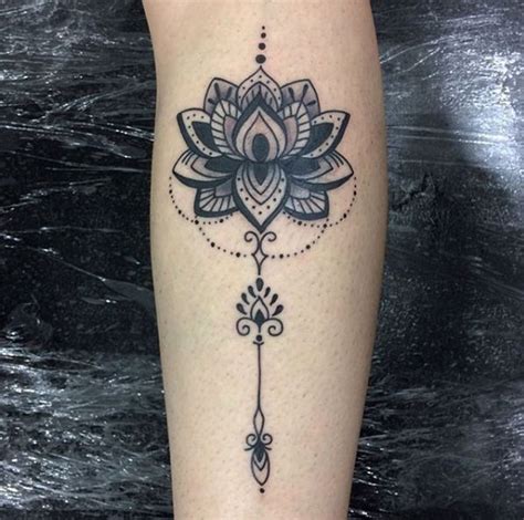 The popularity of henna tattoo designs is increasing and getting mixed with different cultures. 60 Lotus Tattoo Ideas: Lotus Flower Tattoo Meaning & Where ...