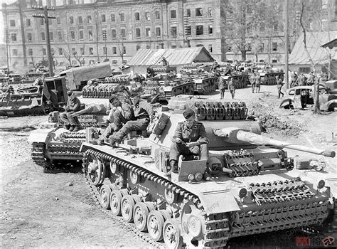 Ww2 History Military History Germany Ww2 Ww2 Photos Military Armor