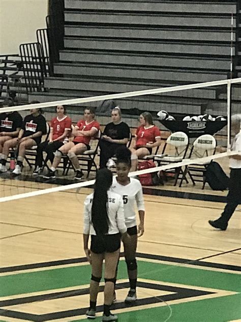 Parkrose Volleyball Player Forced To Remove Beads From Hair In Order To