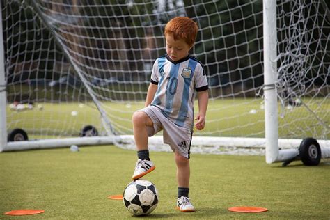 Fun ways to introduce Football training to your Child(ren) | WMF