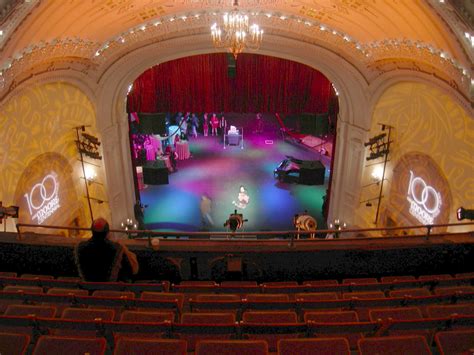 Catch A Show At Seattle S Historic Theatres Visit Seattle