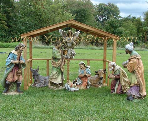 I Love This Outdoor Color Nativity Set Outdoor Nativity Scene