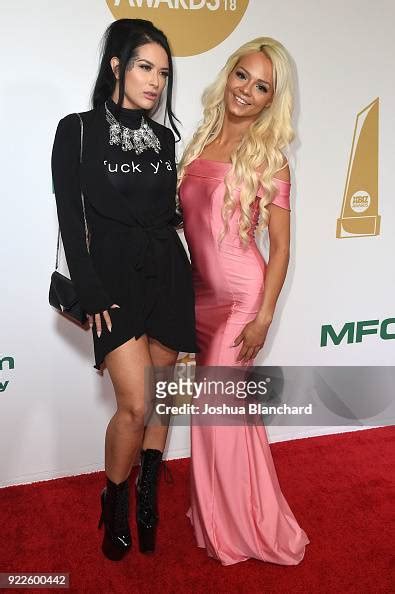 Katrina Jade And Elsa Jean Attend The 2018 Xbiz Awards On January 18 Fotografía De Noticias