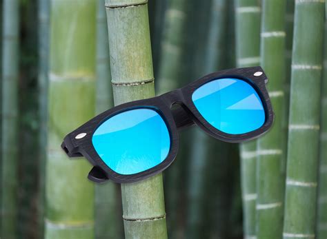 5 Reasons Why Everyone Is Wearing Bamboo Sunglasses In 2023 N Eastern Outer